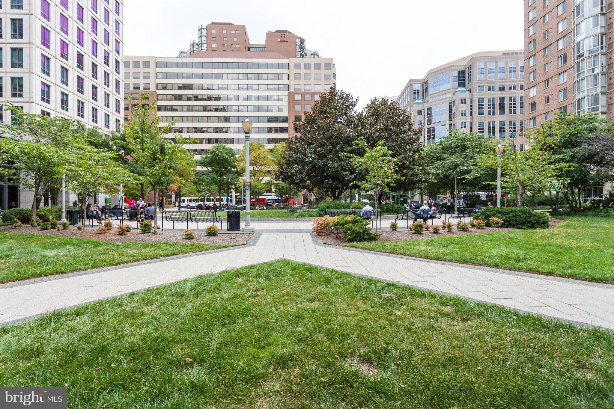 851 North Glebe Road, Unit 812 Arlington, VA 22203 - Photo 37 of 38 a view of a big building with a big yard and plants