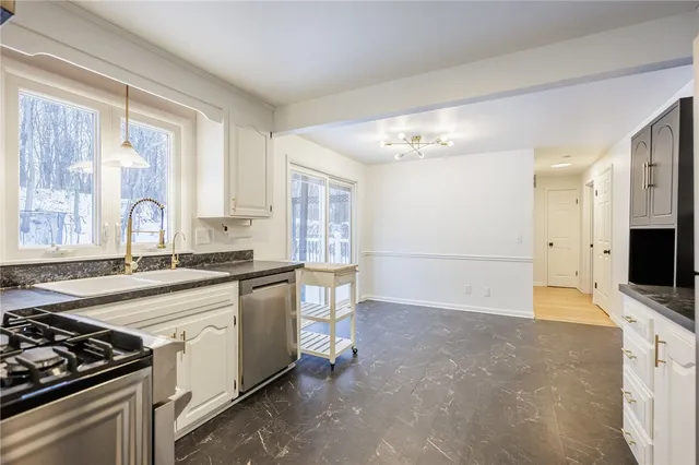 $325,000 | 105 Chestnut Drive, Chili, NY 14624