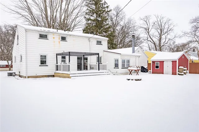 $325,000 | 105 Chestnut Drive, Chili, NY 14624