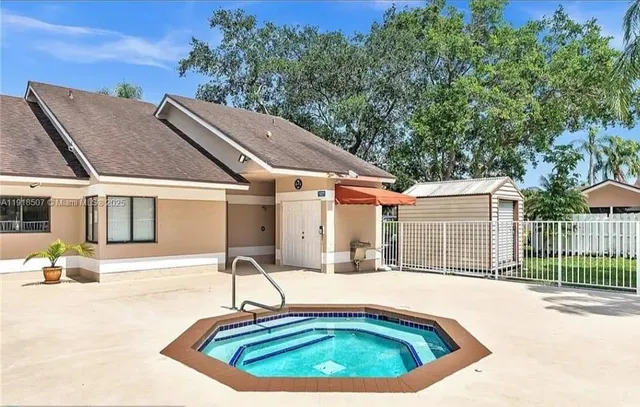 $3,500 | 1268 Northwest 52nd Way, Unit 1268, Deerfield Beach, FL 33064