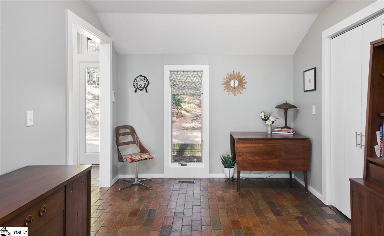 13 Old Log Shoals Road Greenville, SC 29607 - Photo 14 of 35 Gallery Image 14