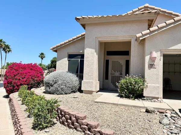 $2,550 | 1230 East Captain Dreyfus Avenue, Phoenix, AZ 85022