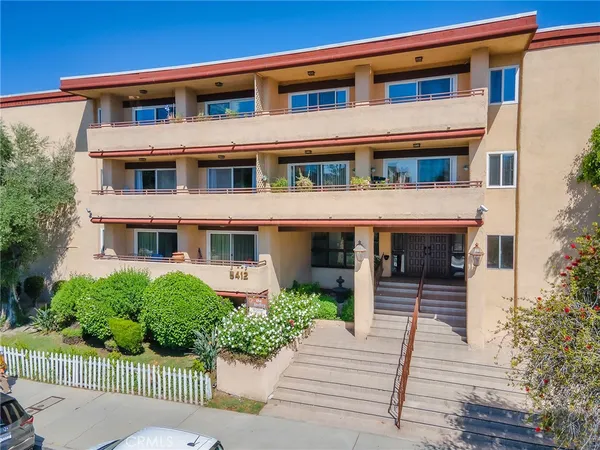 $399,993 | 5412 Lindley Avenue, Unit 108, Encino, CA 91316