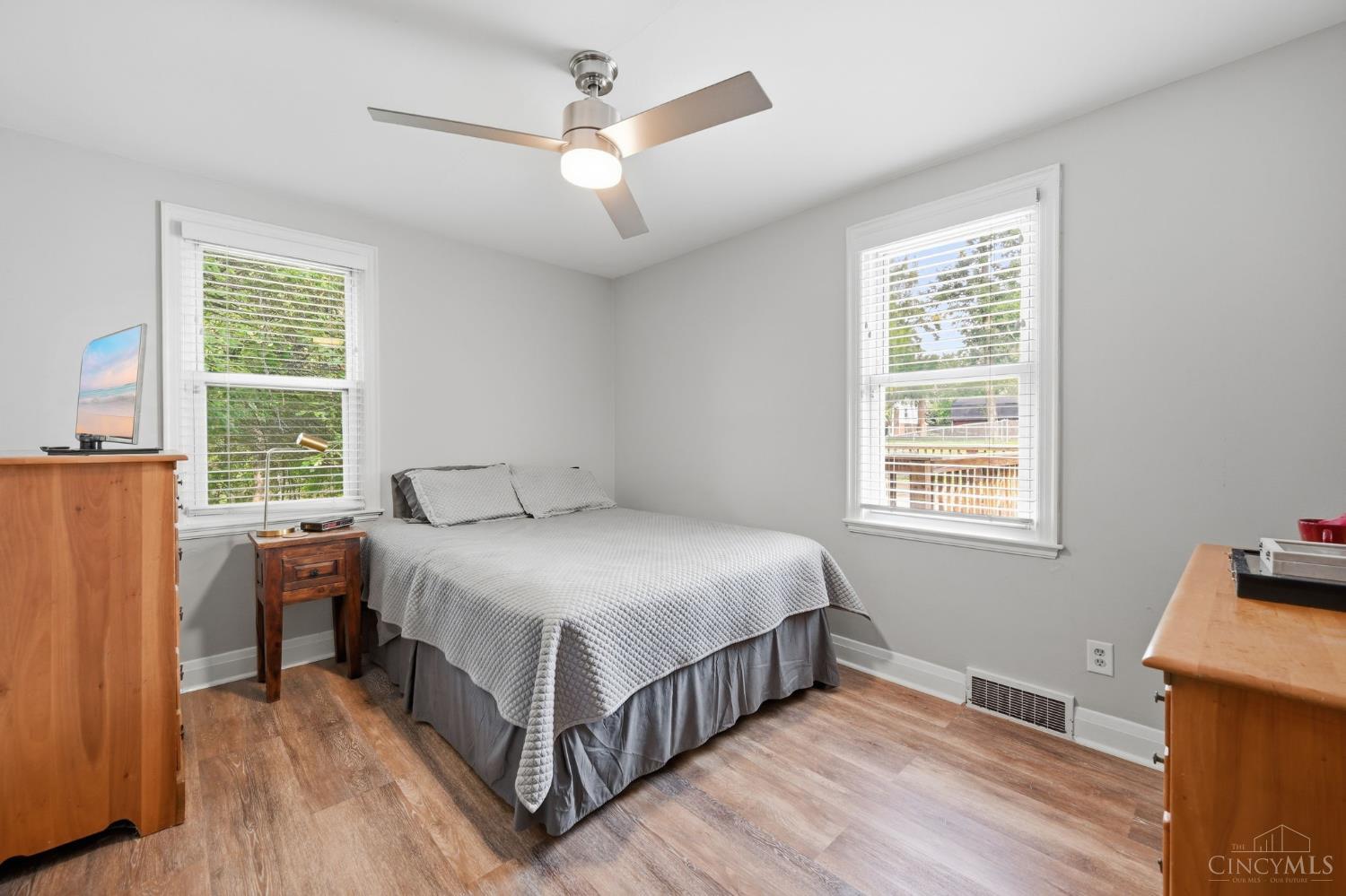 552 Anderson Ferry Road Cincinnati, OH 45238 - Photo 17 of 40 Gallery Image 17