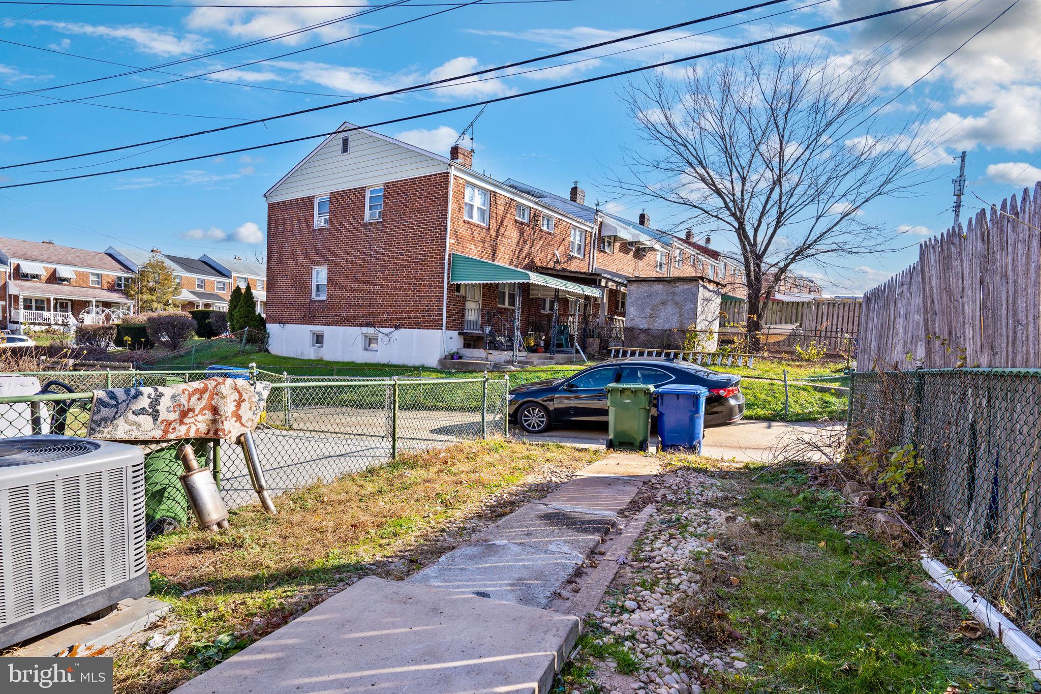 3111 Georgetown Road Baltimore, MD 21230 - Photo 13 of 39 partially fenced rear yard