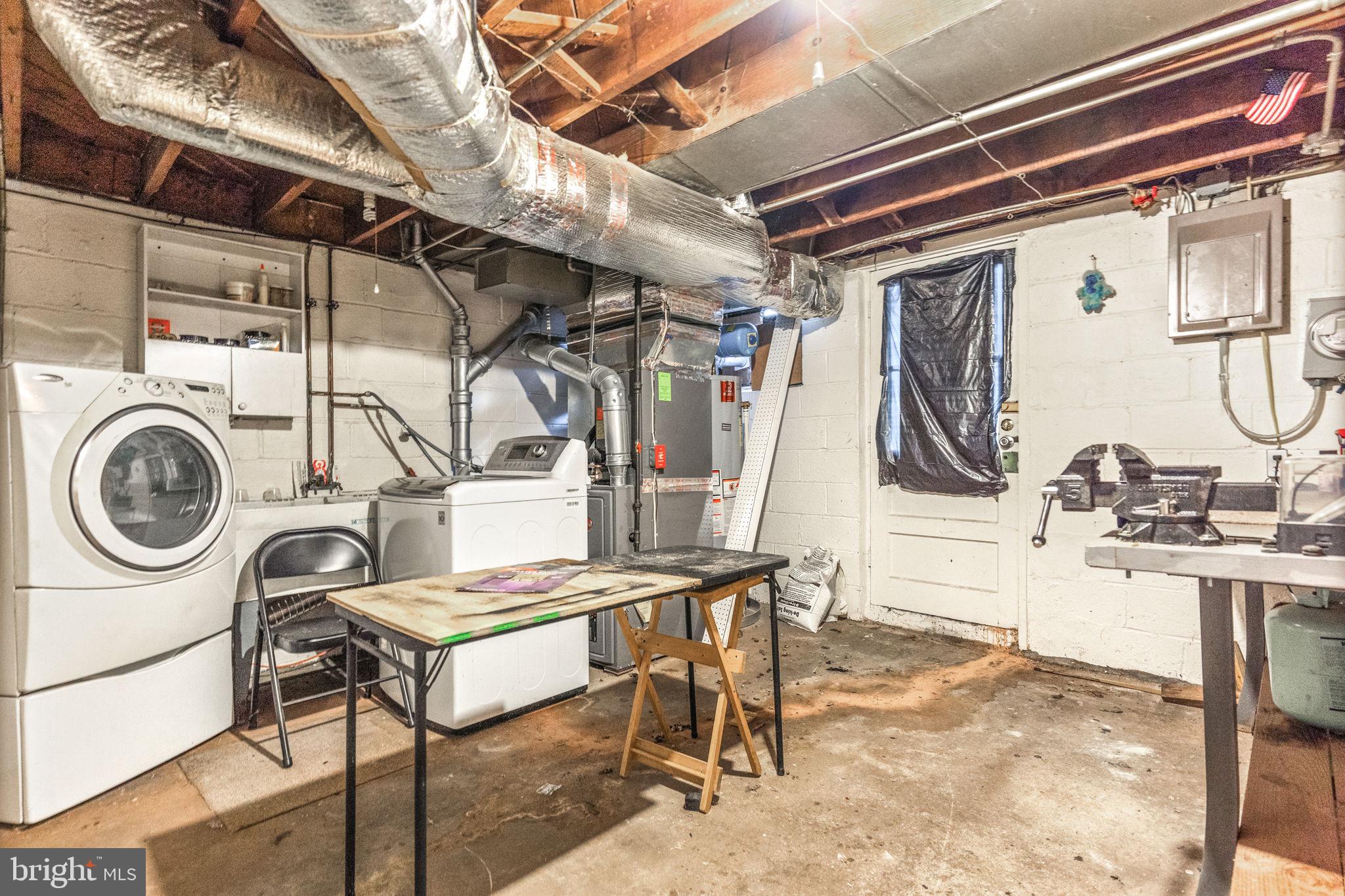 3111 Georgetown Road Baltimore, MD 21230 - Photo 35 of 39 laundry/ workshop in basement
