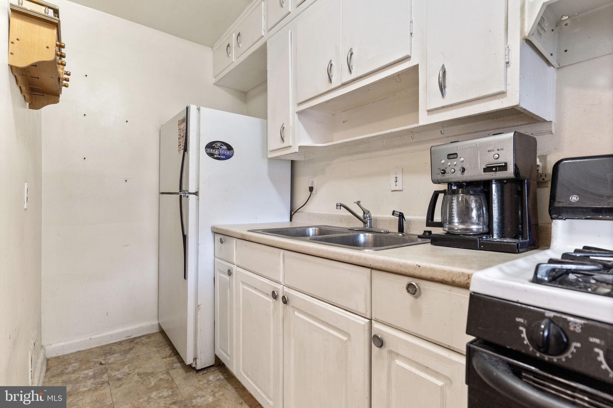 3111 Georgetown Road Baltimore, MD 21230 - Photo 6 of 39 kitchen