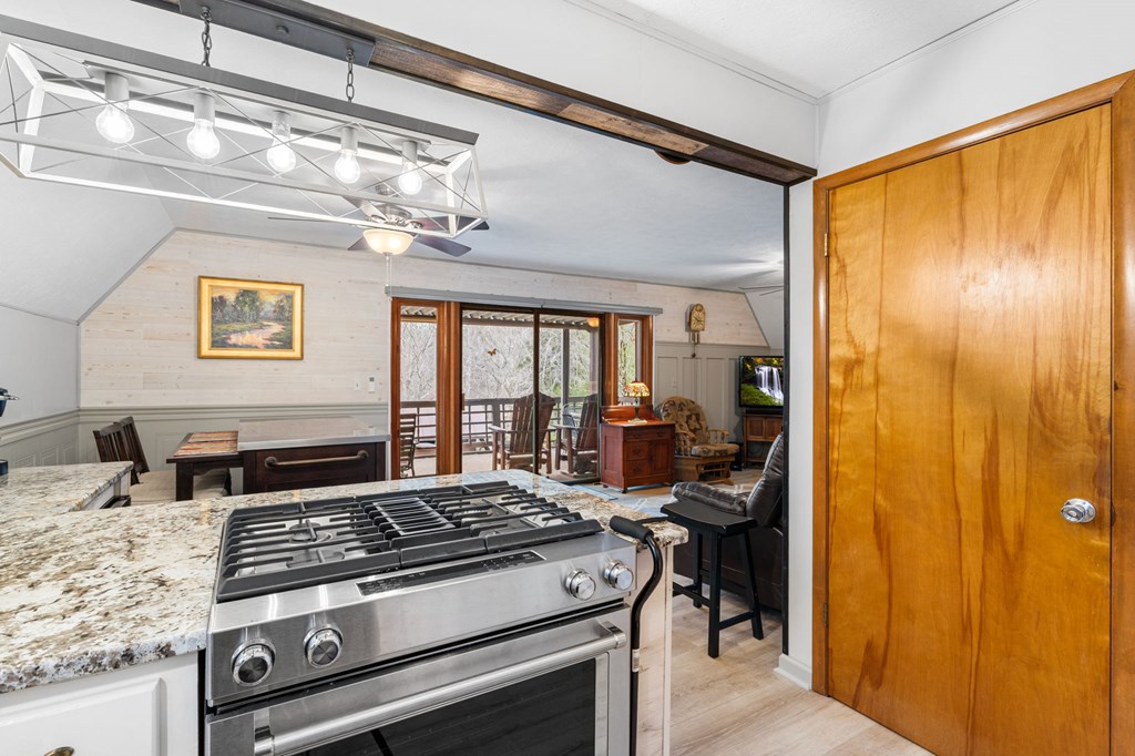 1721 Settlement Road Young Harris, GA 30582 - Photo 13 of 54 Gallery Image 13
