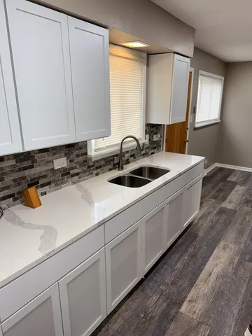 $189,900 | 16019 South Wood Street, Harvey, IL 60426