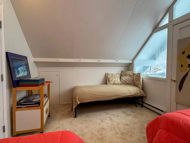 $375,000 | 3 Kimball Hill Road, Unit 1, Winhall, VT 05255