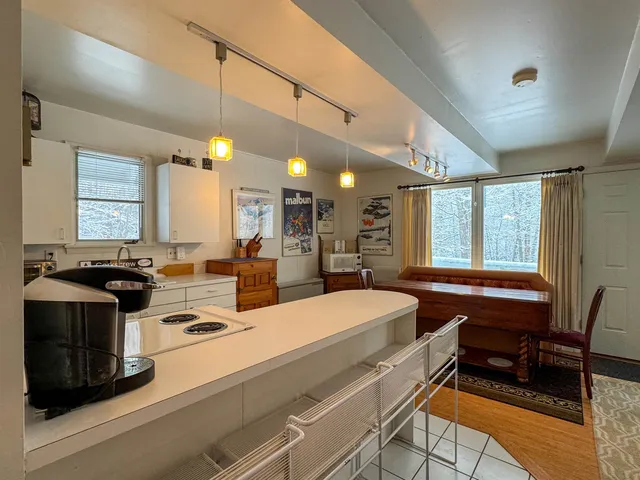 $375,000 | 3 Kimball Hill Road, Unit 1, Winhall, VT 05255