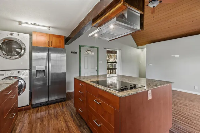 $2,750 | 4301 Stearn's Lane, Austin, TX 78745