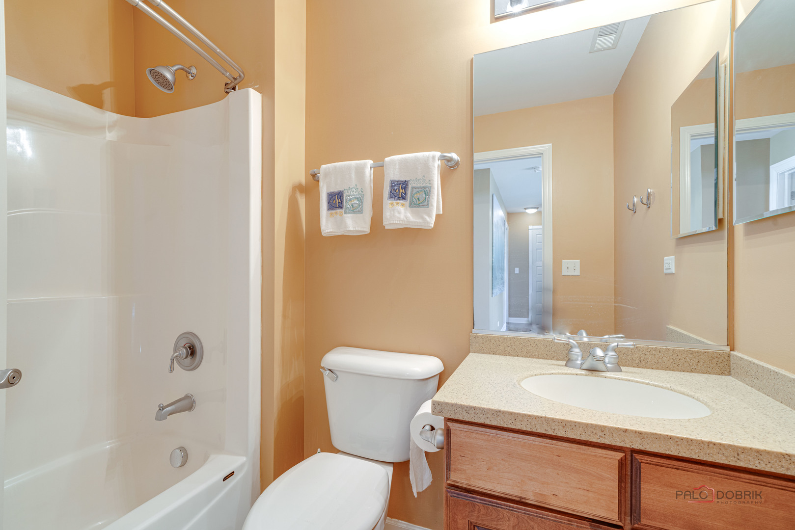 288 Shelbourne Road Volo, IL 60073 - Photo 20 of 33 a bathroom with a sink toilet and shower