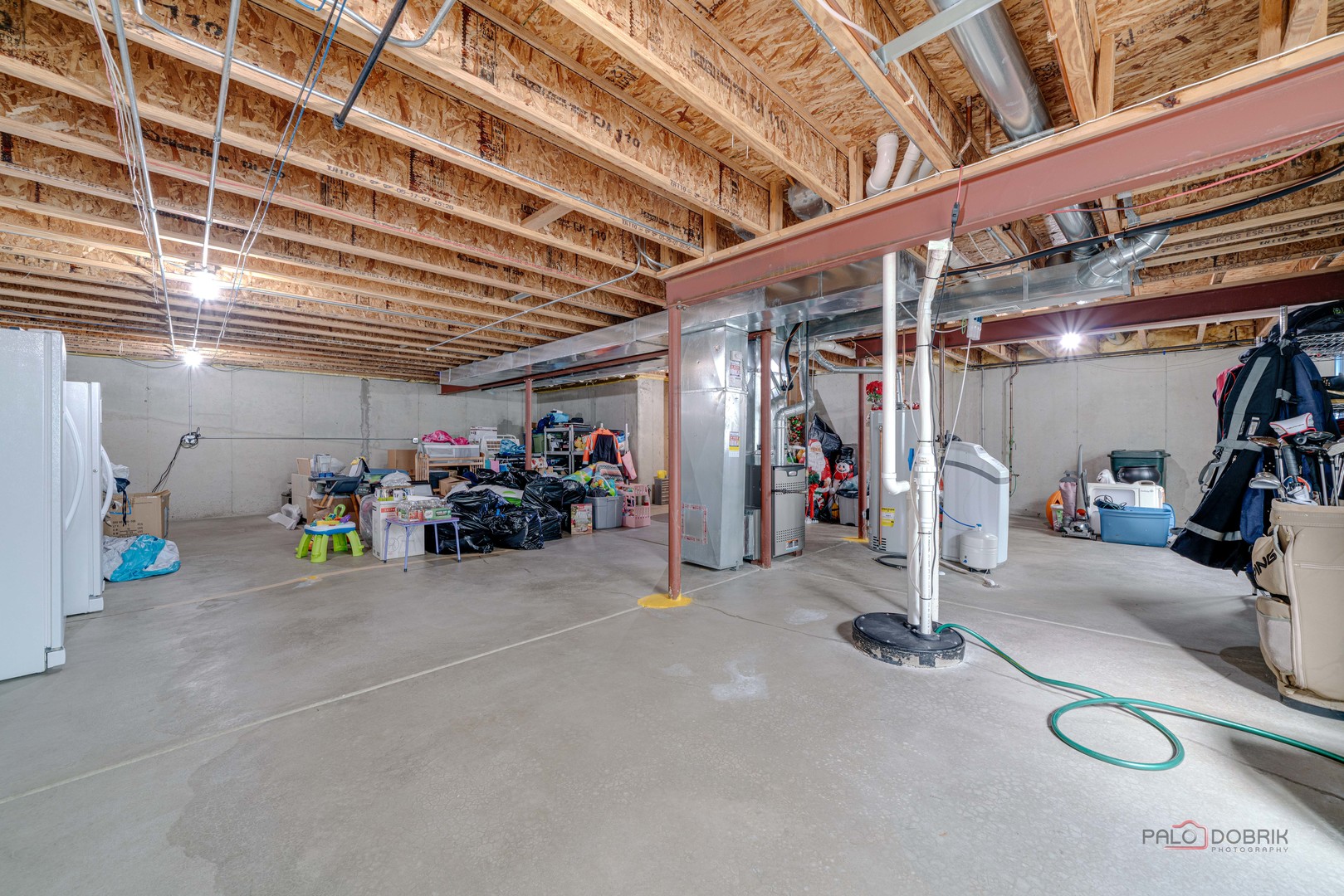288 Shelbourne Road Volo, IL 60073 - Photo 25 of 33 a view of a garage with storage