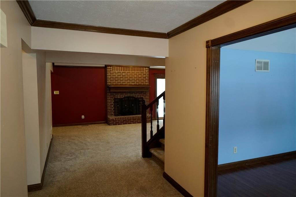 131 Charing Cross Road Indianapolis, IN 46217 - Photo 4 of 29 Gallery Image 4