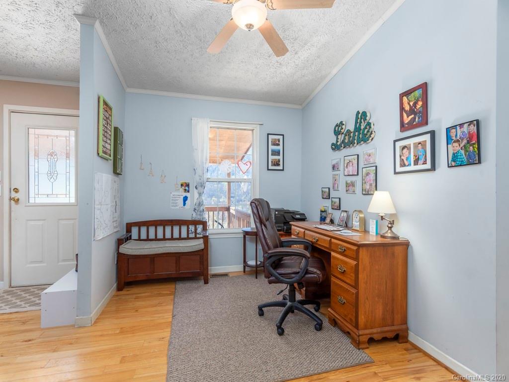 242 Way Up Yonder Road Waynesville, NC 28786 - Photo 15 of 27 Gallery Image 15