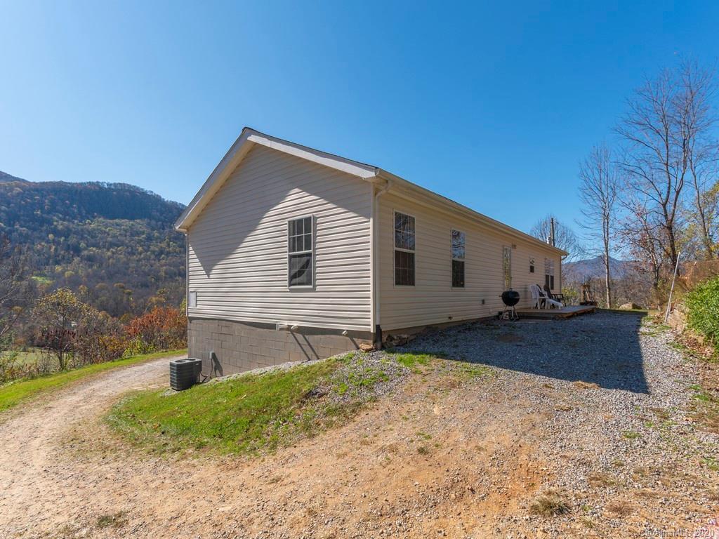242 Way Up Yonder Road Waynesville, NC 28786 - Photo 25 of 27 Gallery Image 25