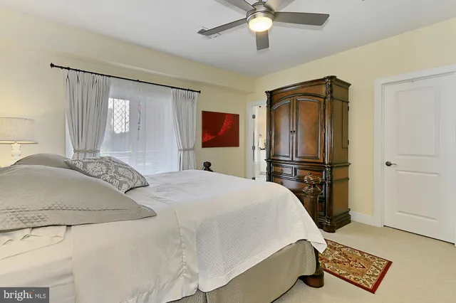 $4,300 | 1915 Main Line Boulevard, Unit 101, Alexandria, VA 22301