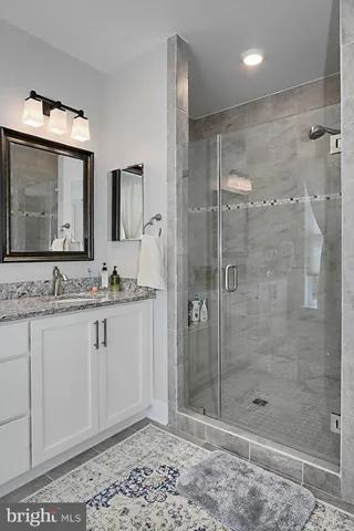 $4,300 | 1915 Main Line Boulevard, Unit 101, Alexandria, VA 22301