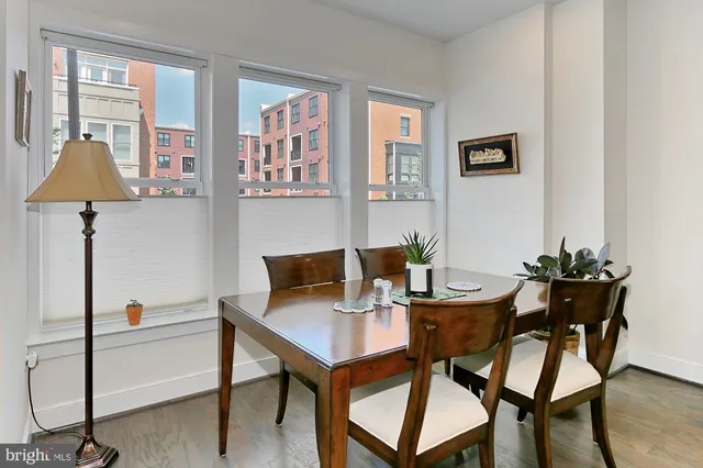 $4,300 | 1915 Main Line Boulevard, Unit 101, Alexandria, VA 22301