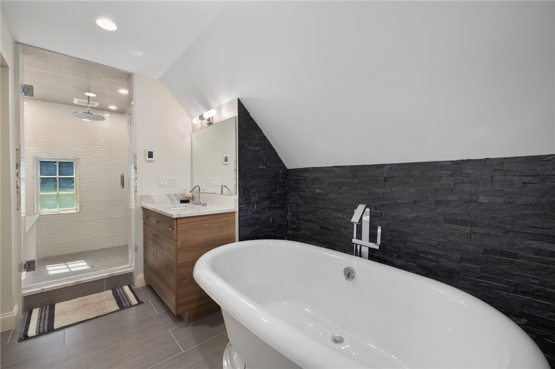 543 Woonsocket Hill Road North Smithfield, RI 02896 - Photo 35 of 50 Gallery Image 35