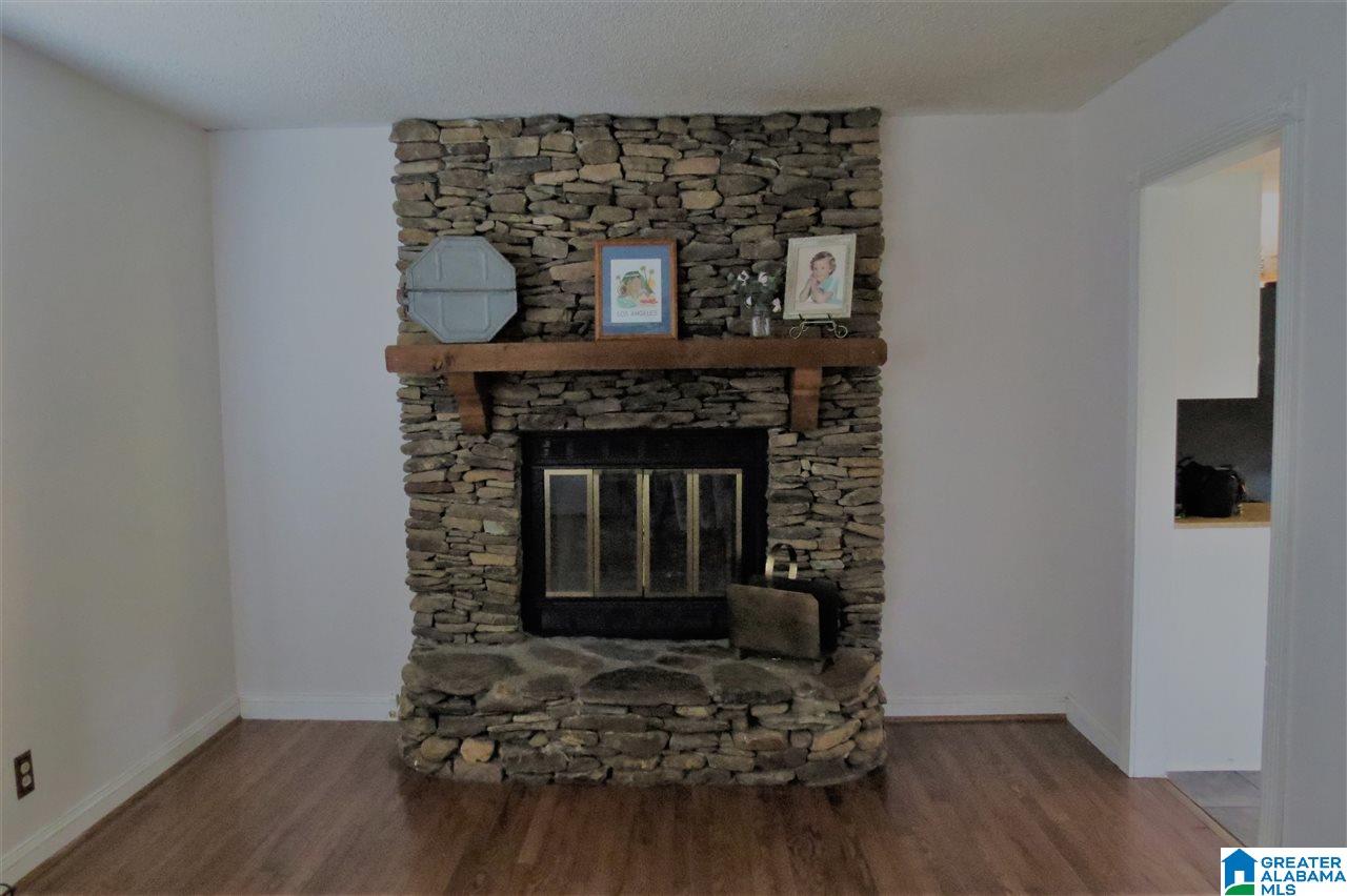 1830 Valley Run Circle Birmingham, AL 35235 - Photo 2 of 20