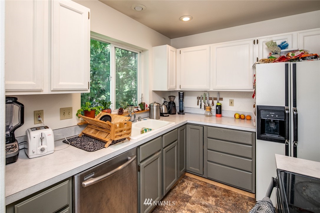 1500 Silver Beach Road Bellingham, WA 98229 - Photo 22 of 39 Gallery Image 22
