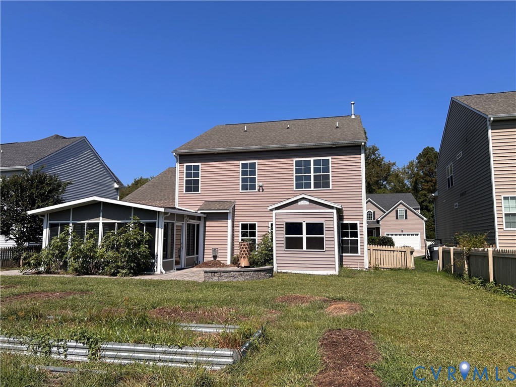14537 Parracombe Lane Midlothian, VA 23112 - Photo 46 of 50 front view of a house with a yard