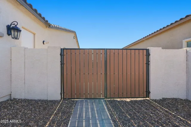 $4,075 | 22877 East Russet Road, Queen Creek, AZ 85142