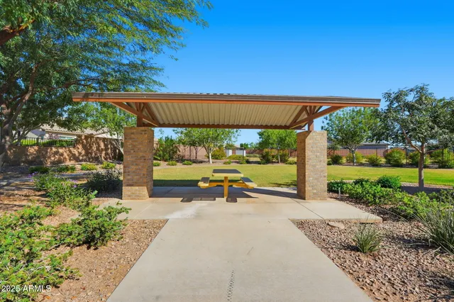$4,075 | 22877 East Russet Road, Queen Creek, AZ 85142