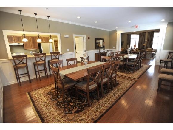 115 Springwood Way, Unit 71 Manchester, NH 03102 - Photo 7 of 11