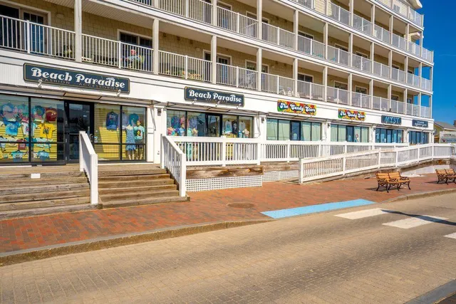 $275,000 | 1 Jeanette Avenue, Unit 5, Old Orchard Beach, ME 04064