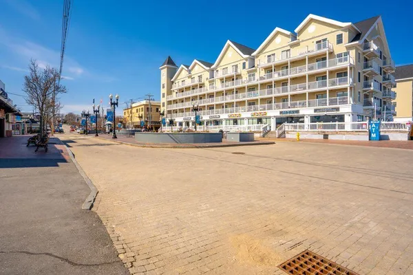 $275,000 | 1 Jeanette Avenue, Unit 5, Old Orchard Beach, ME 04064