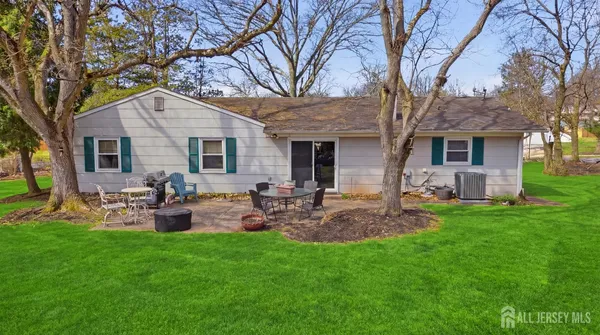 $579,000 | 27 Summerall Road, Somerset, NJ 08873