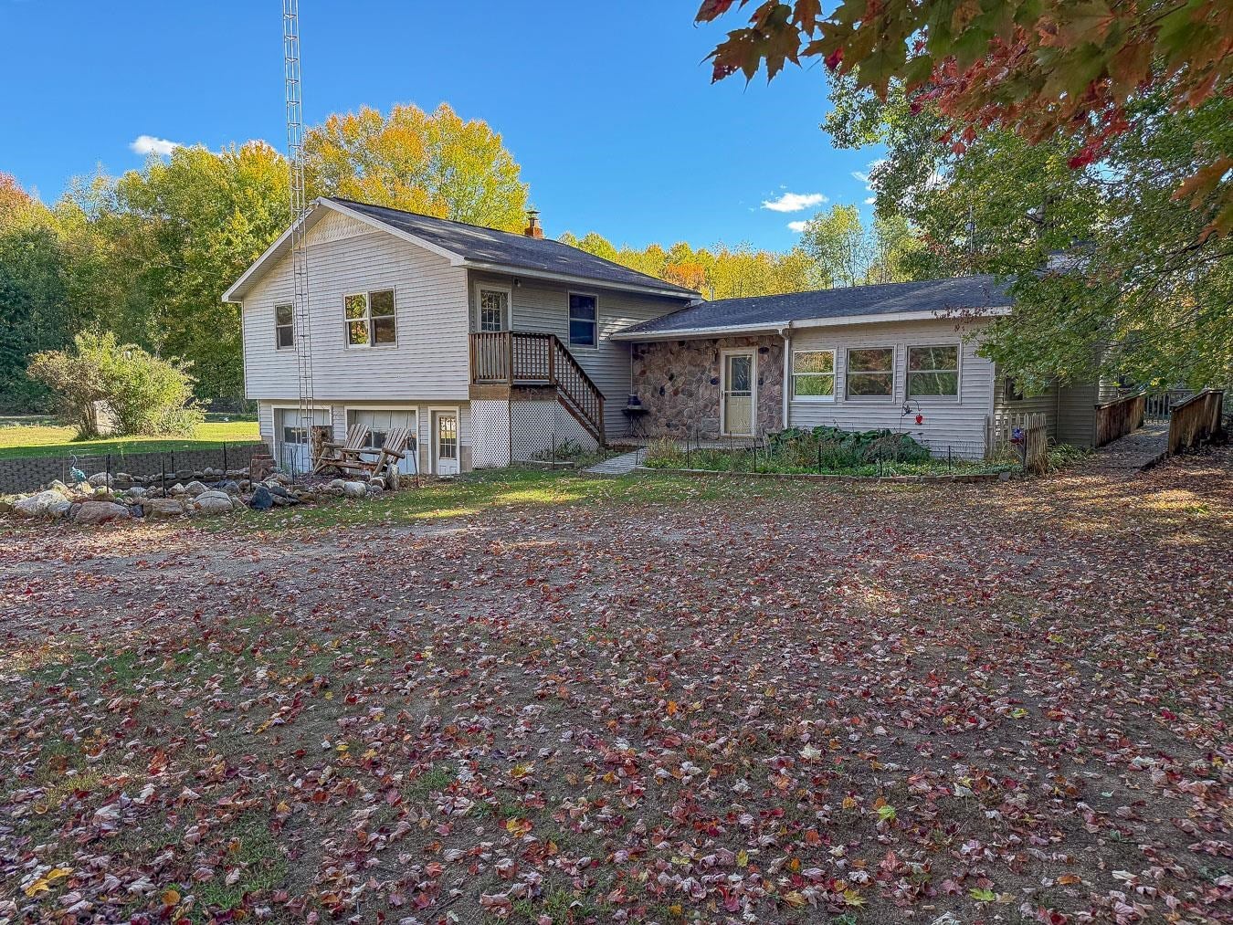 4063 West Curtis Road Coleman, MI 48618 - Photo 1 of 37 Gallery Image 1