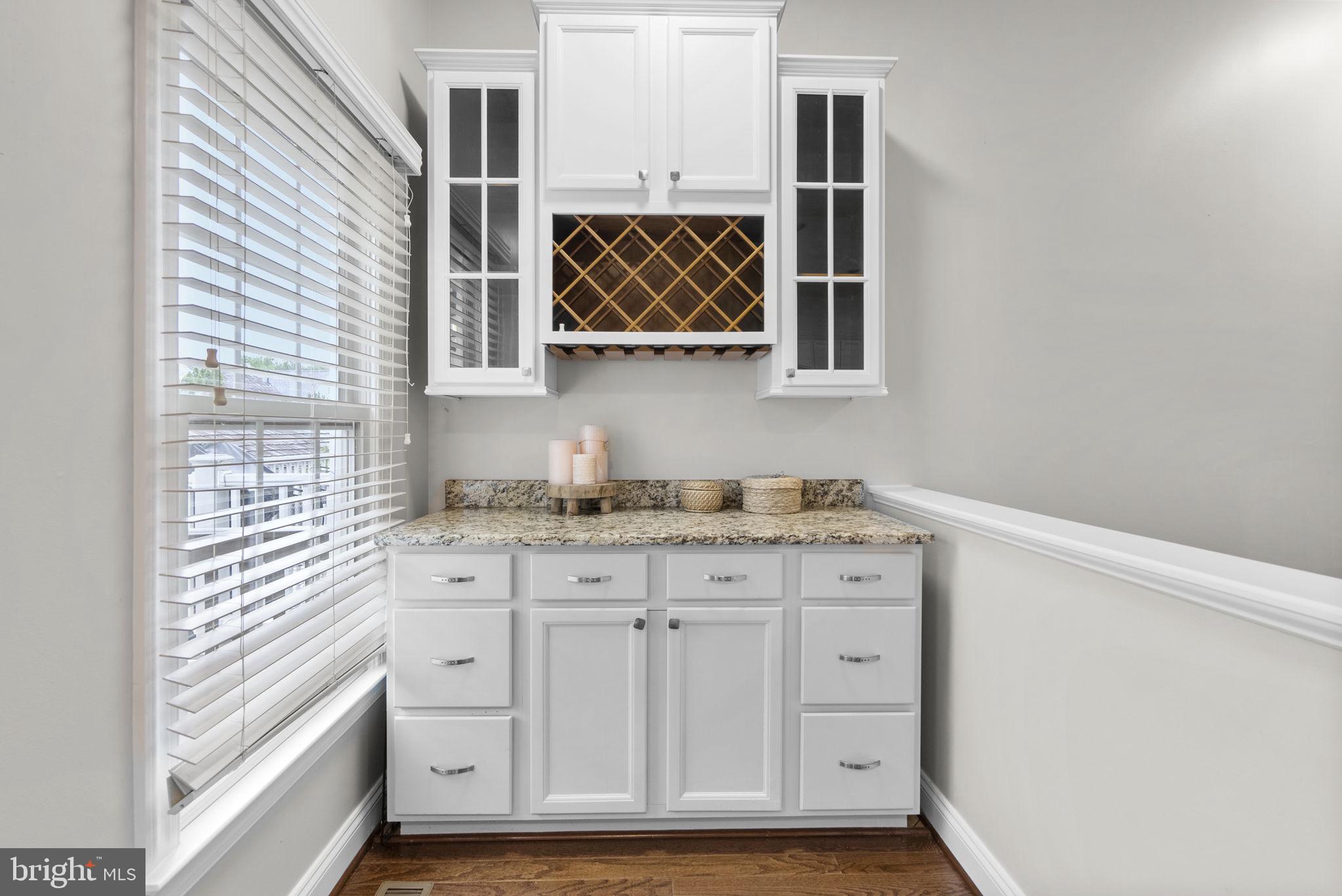 306 Hart Road Gaithersburg, MD 20878 - Photo 11 of 41