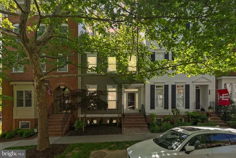 $880,000 | 306 Hart Road, Gaithersburg, MD 20878
