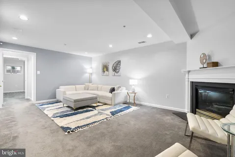 $880,000 | 306 Hart Road, Gaithersburg, MD 20878