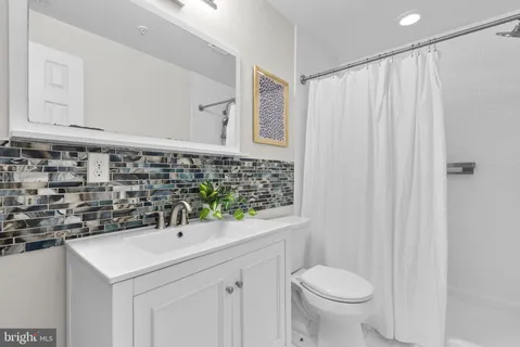 $880,000 | 306 Hart Road, Gaithersburg, MD 20878