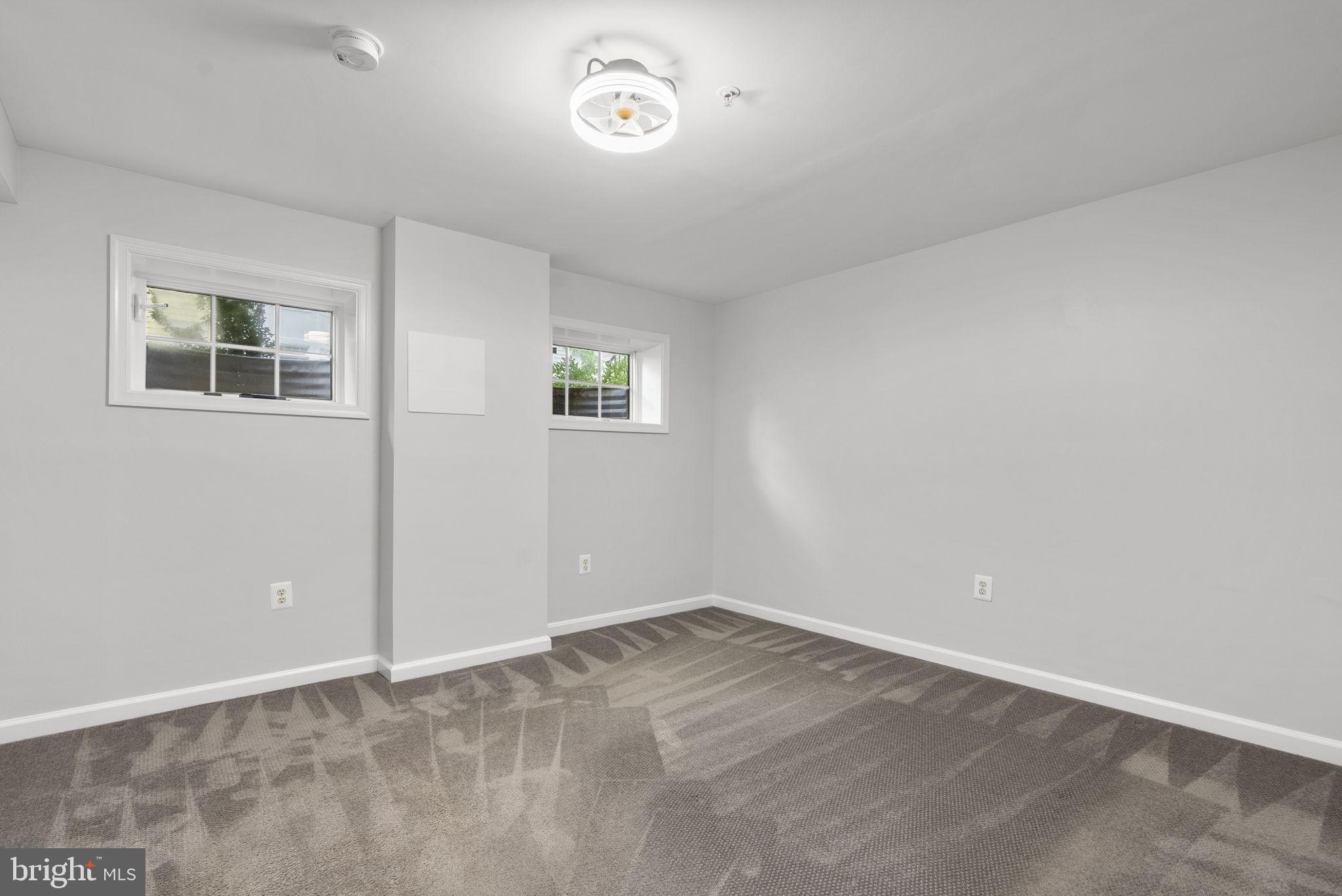 306 Hart Road Gaithersburg, MD 20878 - Photo 30 of 41