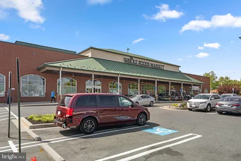 $880,000 | 306 Hart Road, Gaithersburg, MD 20878