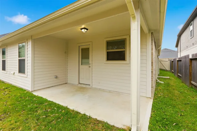 $2,200 | 40704 Guillemont Lane, Magnolia, TX 77354