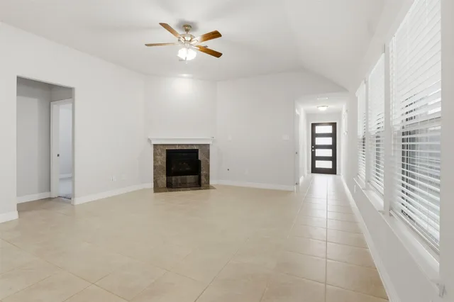 $2,200 | 40704 Guillemont Lane, Magnolia, TX 77354