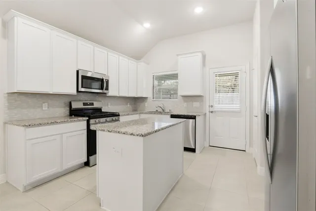 $2,200 | 40704 Guillemont Lane, Magnolia, TX 77354