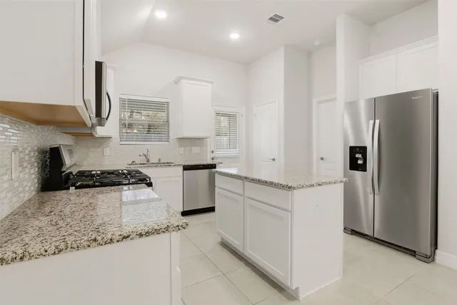 $2,200 | 40704 Guillemont Lane, Magnolia, TX 77354