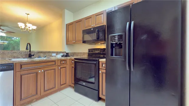 $255,000 | 1918 Alamanda Way, Riviera Beach, FL 33404