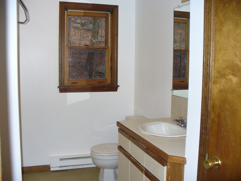 96 Amherst Road Belchertown, MA 01007 - Photo 10 of 12 Gallery Image 10