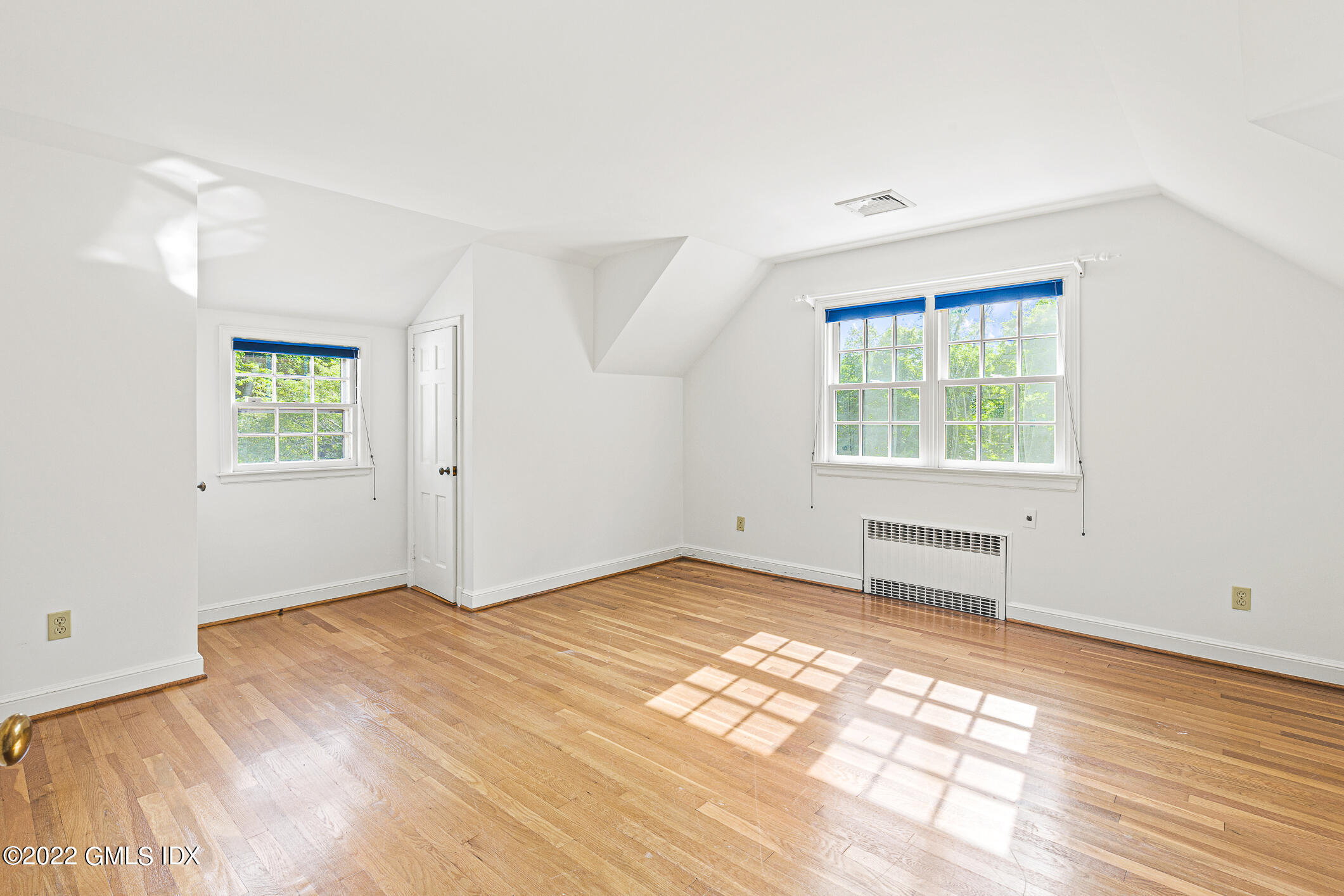 65 Doubling Road Greenwich, CT 06830 - Photo 13 of 18 an empty room with windows
