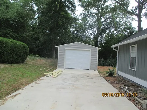 $1,300 | 7732 Hilldale Drive, Columbus, GA 31909
