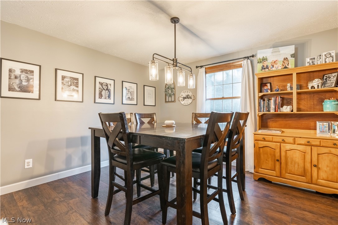 5743 Wiclif Road Northeast Canton, OH 44721 - Photo 7 of 35 Gallery Image 7